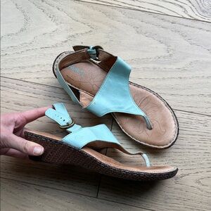 Born Light Blue Wedge thong Sandals 9